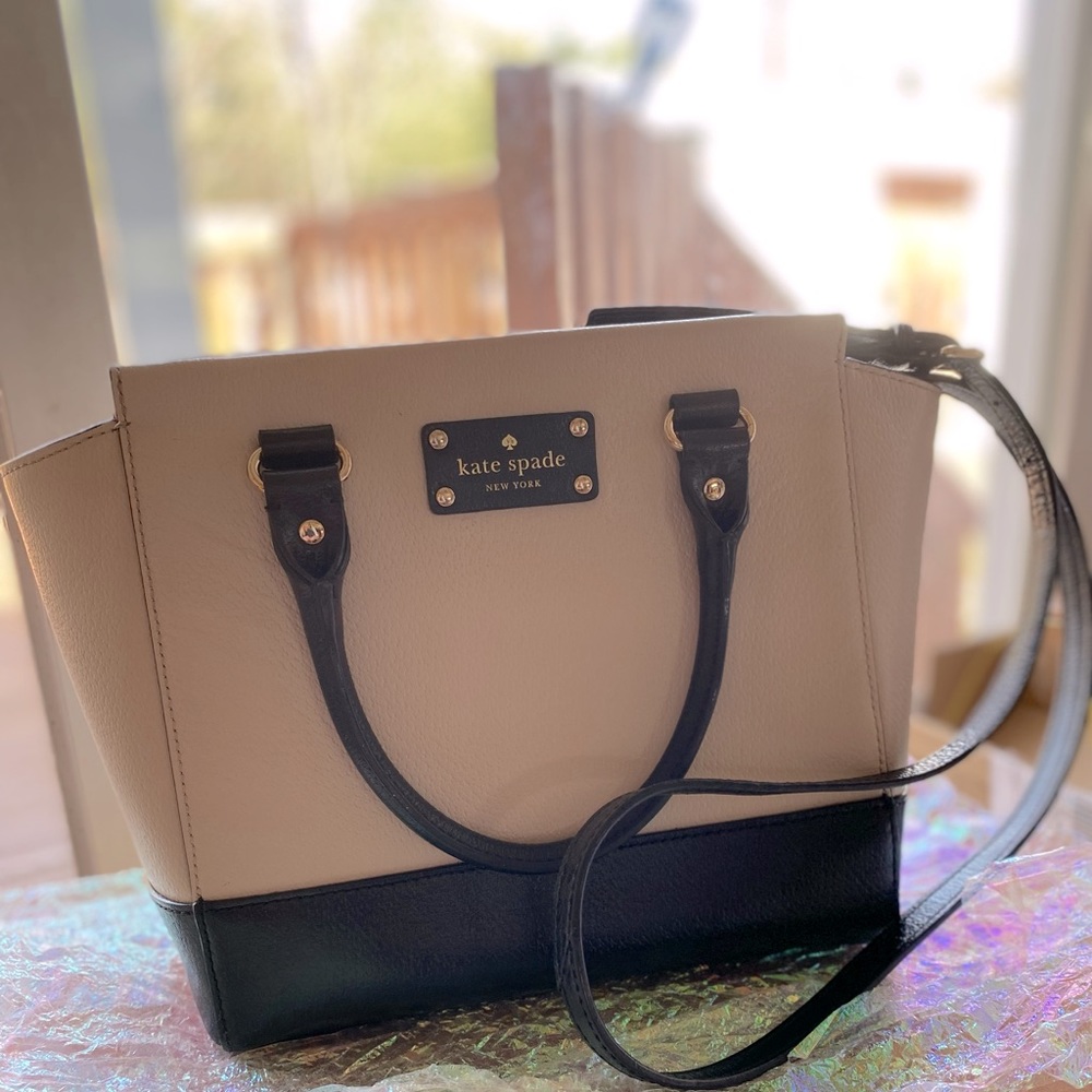 Kate spade satchel medium size